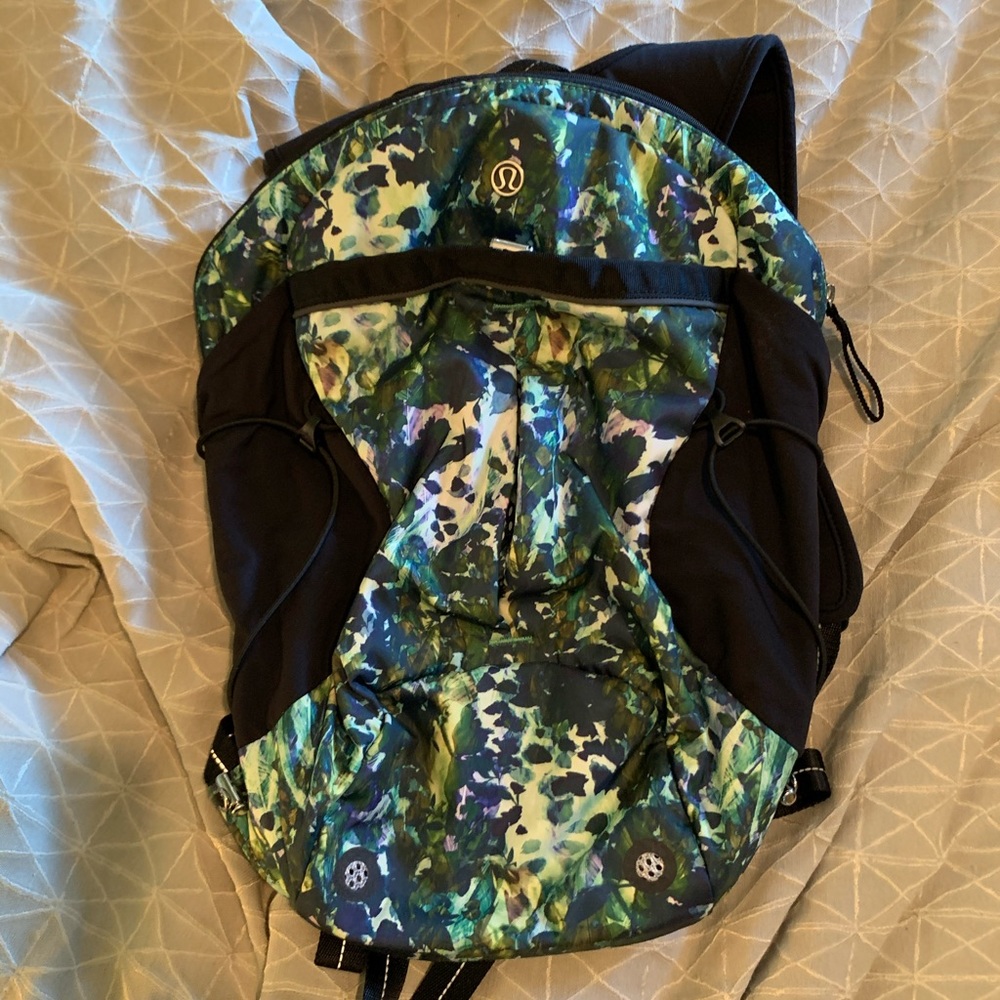 Lululemon small backpack